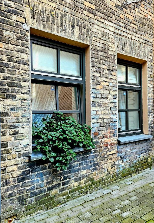 Cosy And Authentic Apartment In Vilnius Old Town Esterno foto