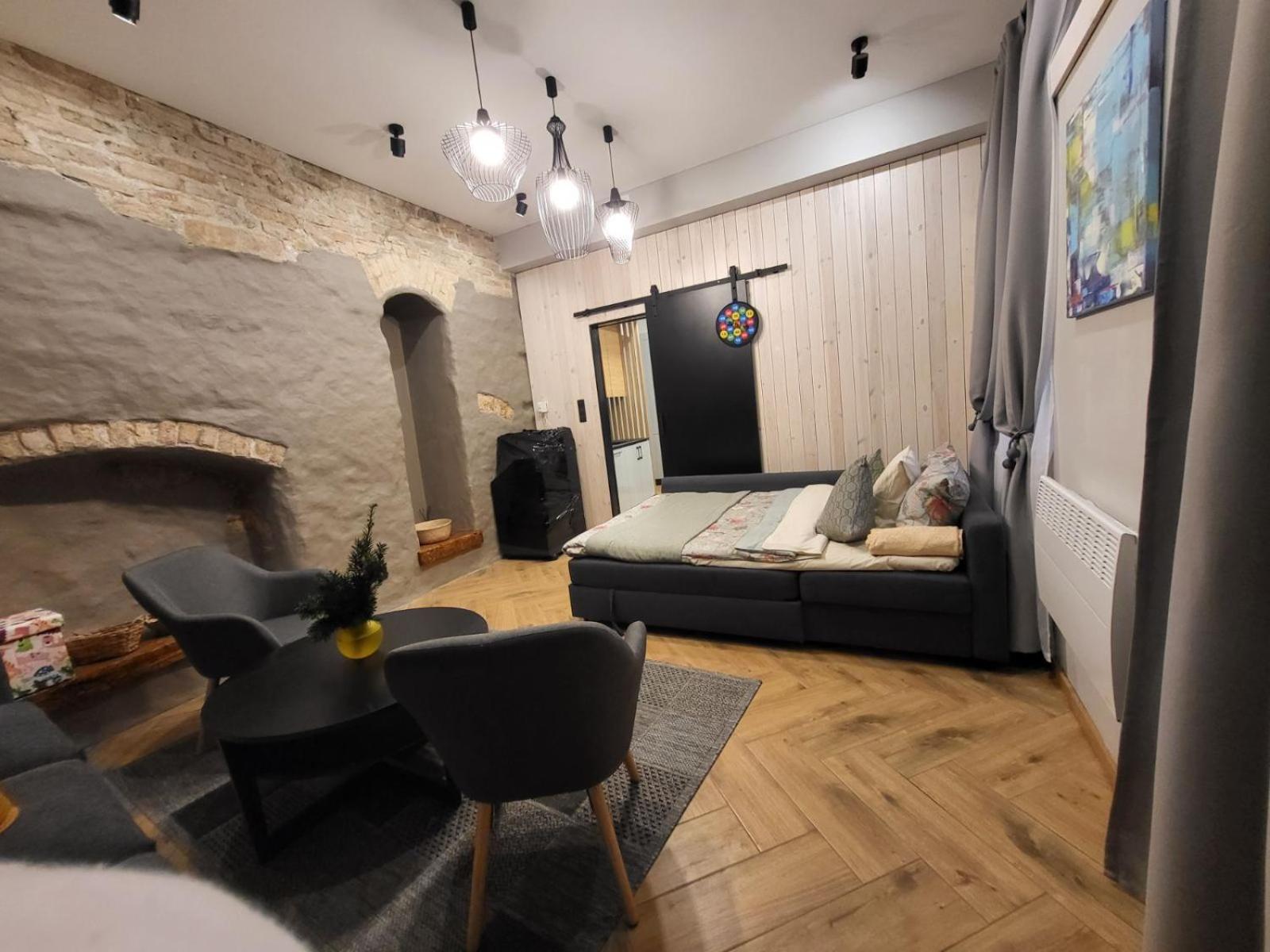 Cosy And Authentic Apartment In Vilnius Old Town Esterno foto